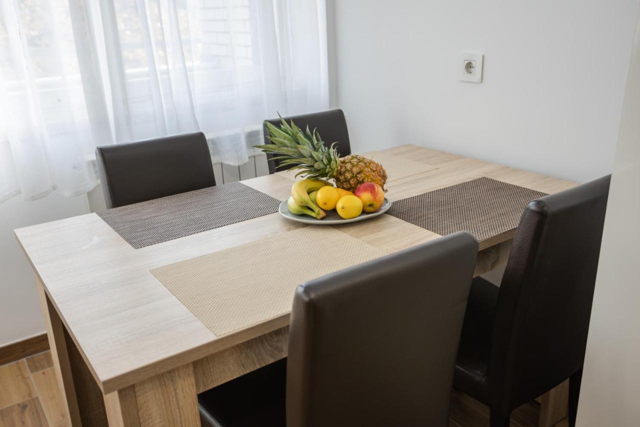Apartment Sara Beograd Ngoại thất bức ảnh