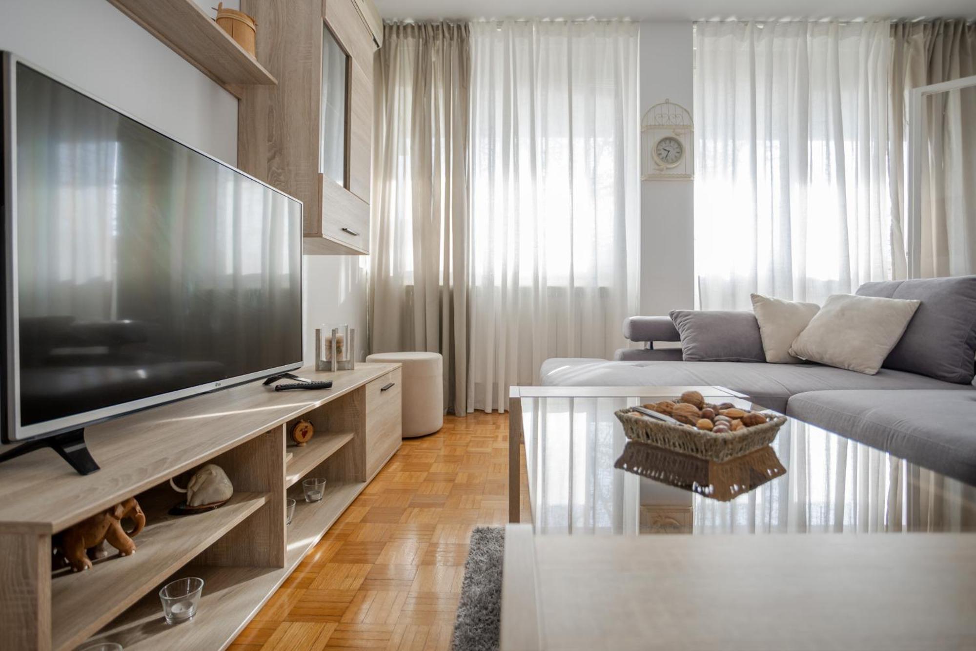Apartment Sara Beograd Ngoại thất bức ảnh